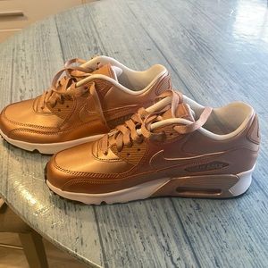 Rose Gold Nike Air Max. Brand New